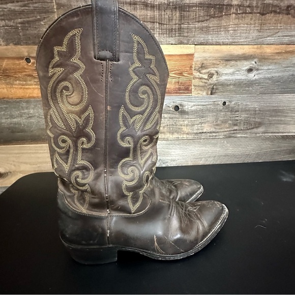Justin Western Boots Style #2252 Bay Apache Distressed Brown Leather Mens 7.5 EE - Picture 3 of 10